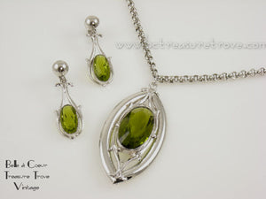 Whiting & Davis Olivine Green Silvertone Pendant Necklace & Earrings Set Vintage