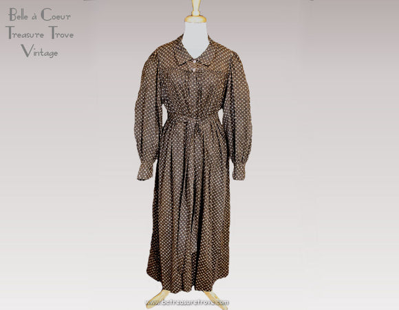 Antique Victorian Wrapper Tea Gown ca 1885 
