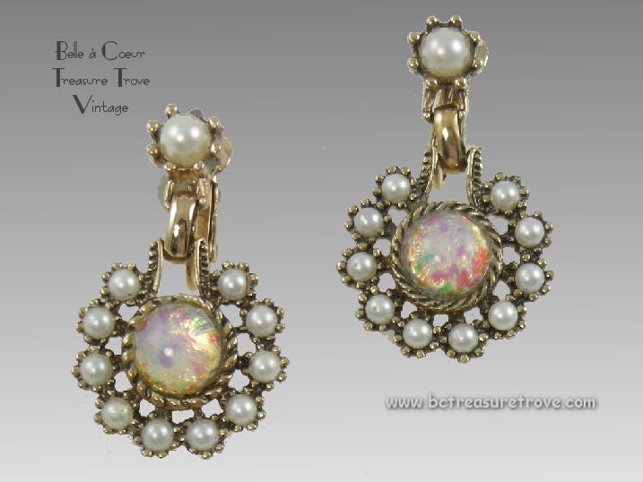 Sarah Coventry Empress Vintage Earrings Faux Pearl & Art Glass – Belle ...